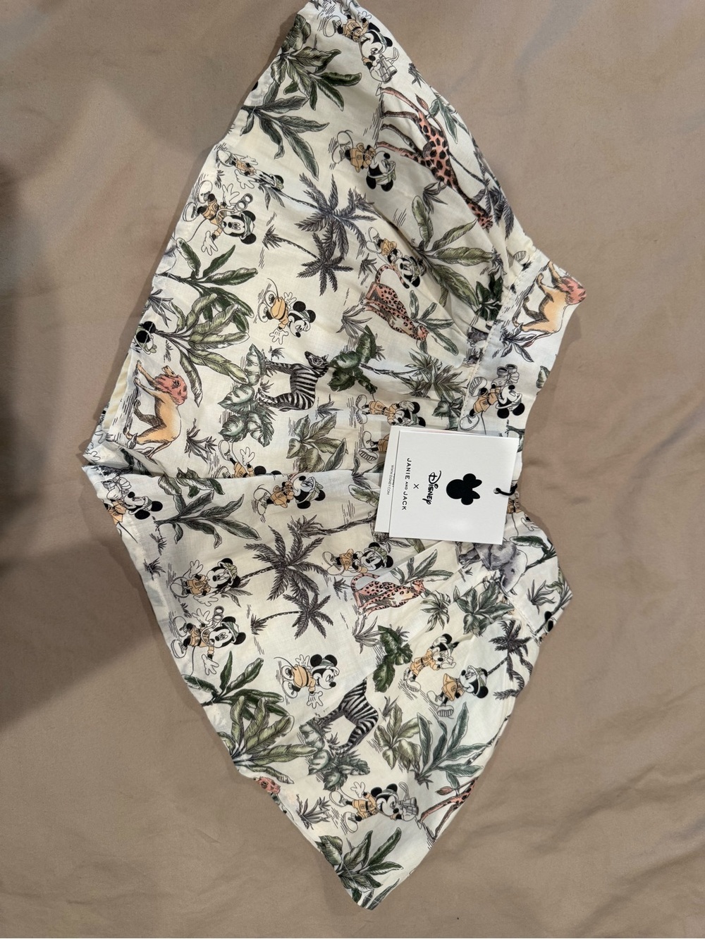 Janie and Jack Disney Safari Print Shorts in White and Green